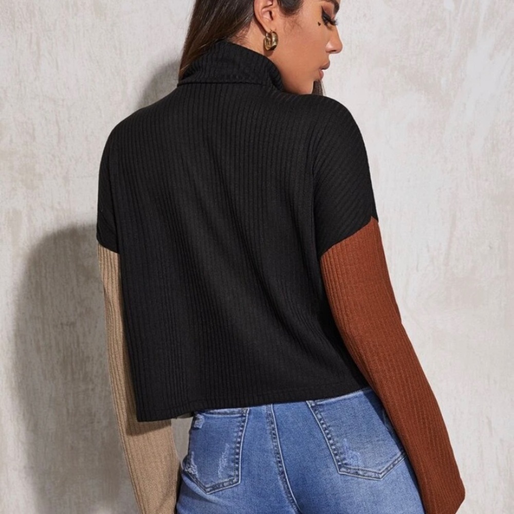 Funnel Neck Color Block Tee - Picture 2 of 5